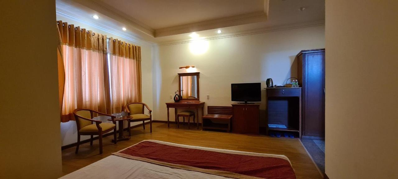 Hoang Yen Hotel Thuan An Zewnętrze zdjęcie
