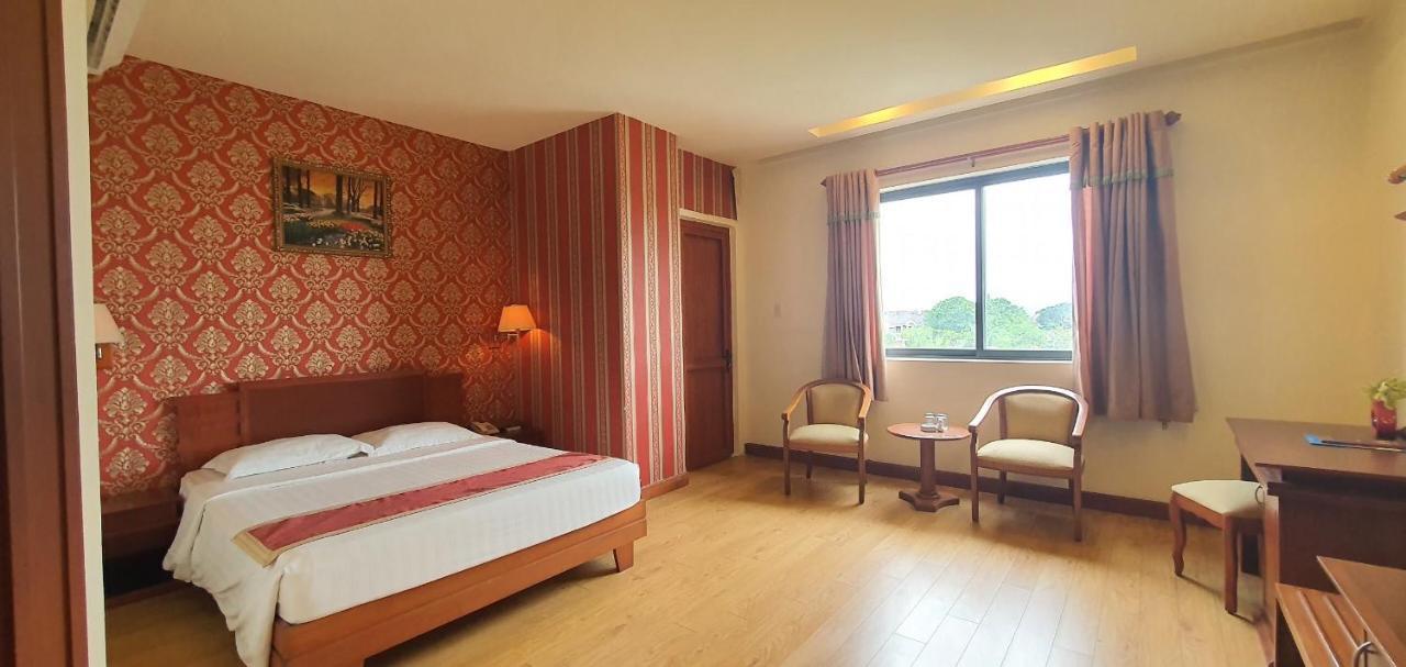 Hoang Yen Hotel Thuan An Zewnętrze zdjęcie