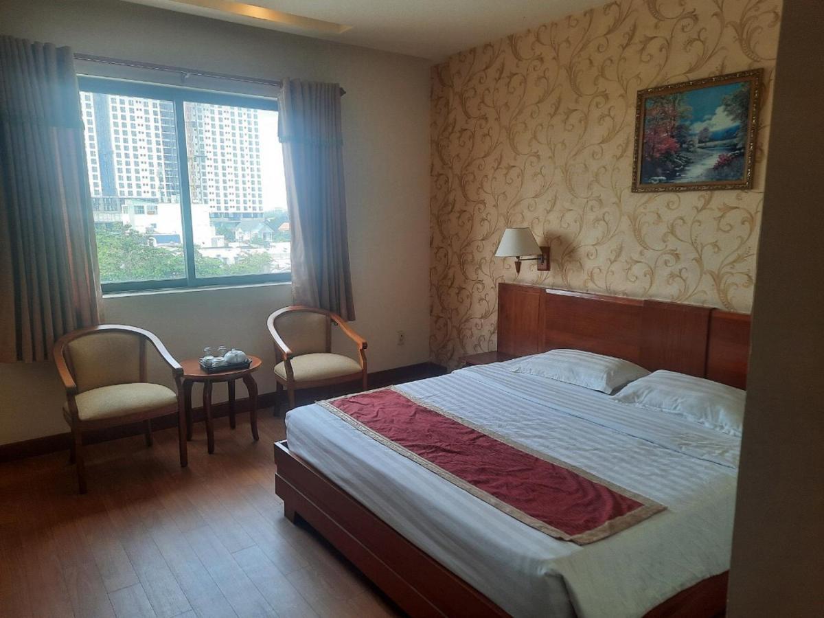 Hoang Yen Hotel Thuan An Zewnętrze zdjęcie