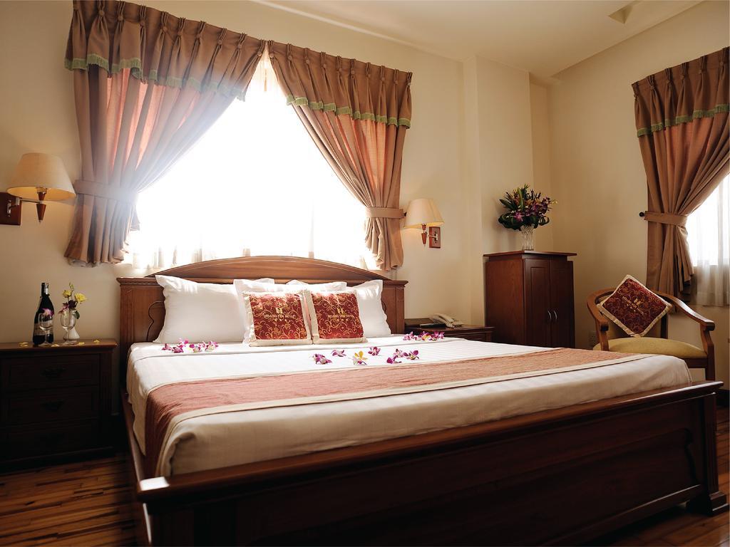 Hoang Yen Hotel Thuan An Zewnętrze zdjęcie